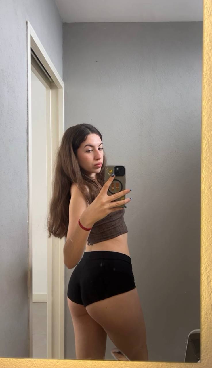 Amber in her underwear in Zamboanga