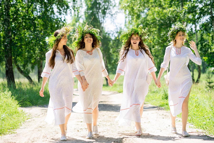 A cozy shot with Slavic girls — straight from Zamboanga